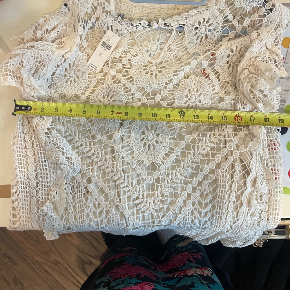 Anthropologie Cream Crochet Lace Blouse - Picture 7 of 7